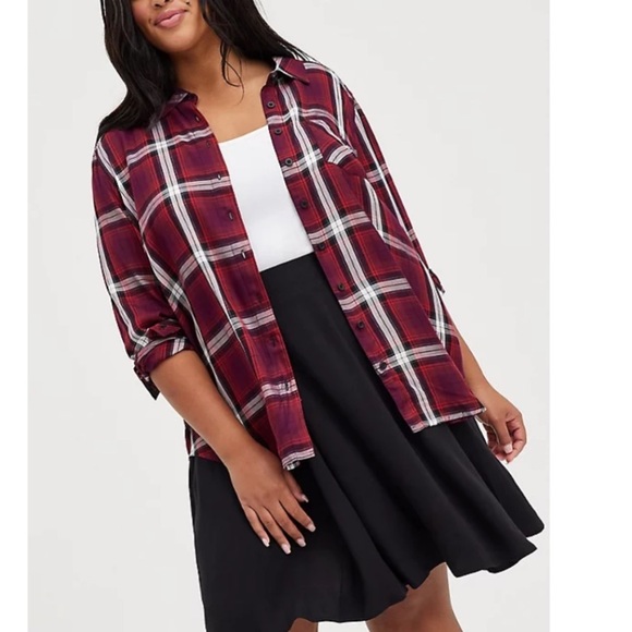 TORRID NWT BUTTON DOWN SHIRT - TWILL PLAID WINE - Picture 1 of 5